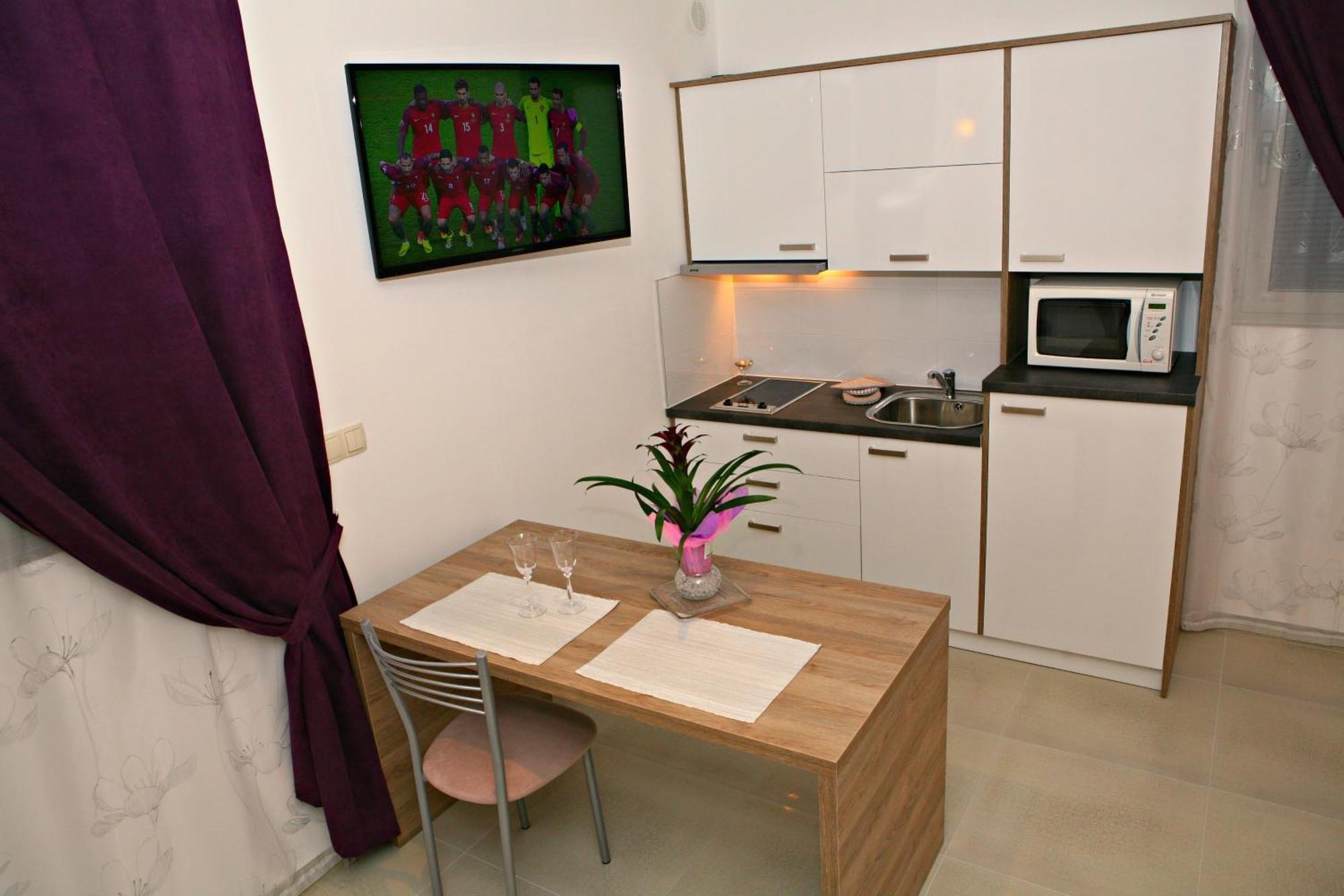 טרוגיר Apartments Sanja מראה חיצוני תמונה
