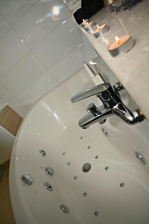 טרוגיר Apartments Sanja מראה חיצוני תמונה