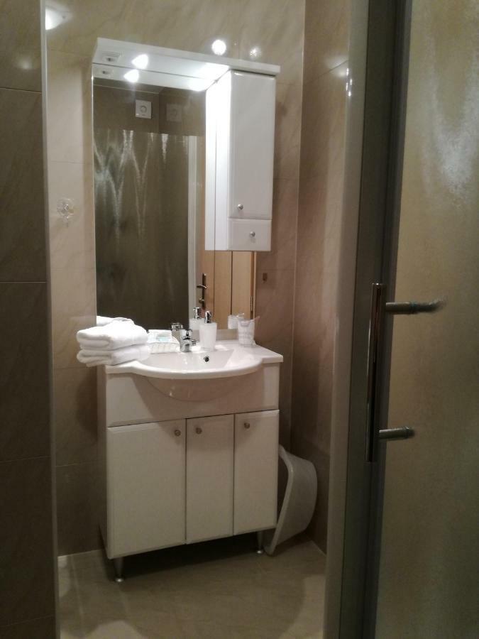טרוגיר Apartments Sanja מראה חיצוני תמונה